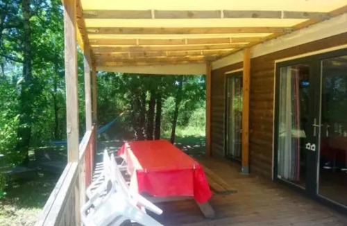 Devillac House | ZEcamping 3 étoiles piscine dog friendly locatif BBQ 32m2 6 pers