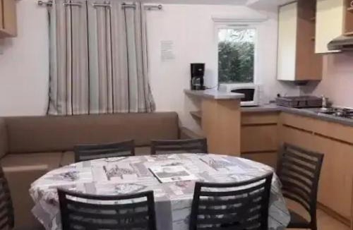 Aren Other | ZEcamping 3 étoiles piscine chauffée toboggans pet friendly locatif TV 8 pers