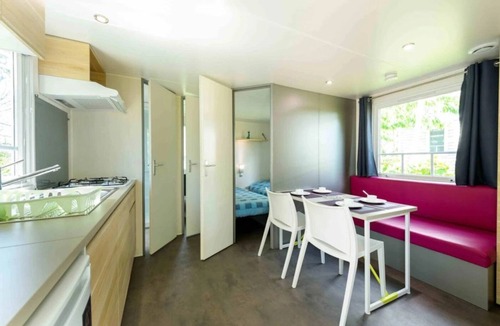 Clohars-Carnoet House | ZEcamping 3* piscine couverte dog friendly mobil-home TV BBQ 25m2