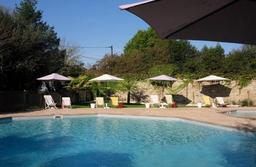 Urt House | ZEcamping 3* piscine animaux acceptés bien-être locatif TV clim 31m2