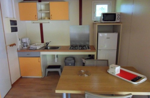 Urt Ski Chalet | ZEcamping 3* piscine bien-être chalet TV 35m2 5 pers