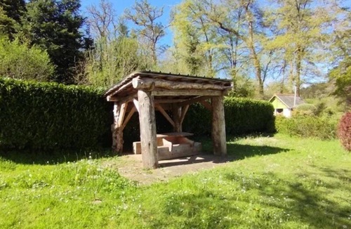 Huelgoat House | ZEcamping 3* piscine chauffée roulotte 2 pers