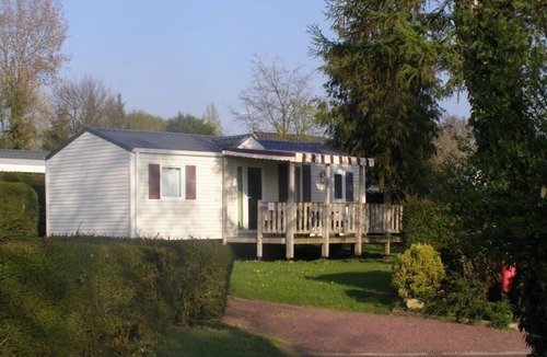 La Haye House | ZEcamping 4* familial avec étang de pêche et piscine chauffée