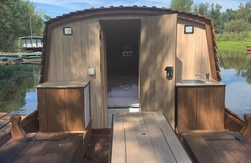 Chassenard House | ZEcamping piscine chauffée pet friendly jacuzzi locatif 8m2 2 pers