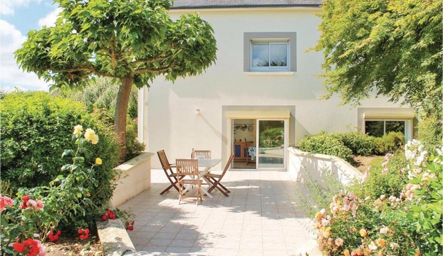 1 Bedroom Beautiful Apartment In Muzillac