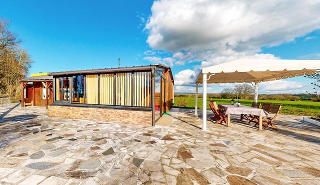 1 bedroom amazing home in La Bazouge-de-Chemeré