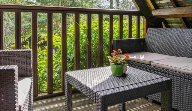 1 Bedroom Stunning Apartment In Vasteville