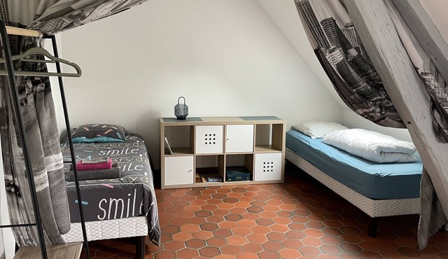 10 minutes from Moret sur Loing, gite surrounded by nature