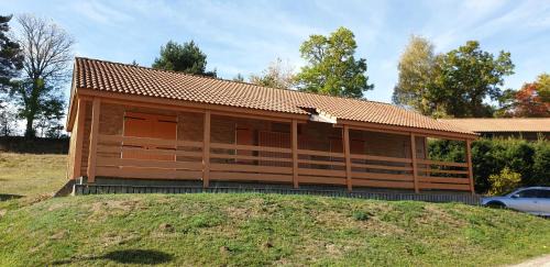 12 Chalet Dahlia