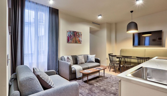 139 - Urban Flat Duplex Saint-Germain