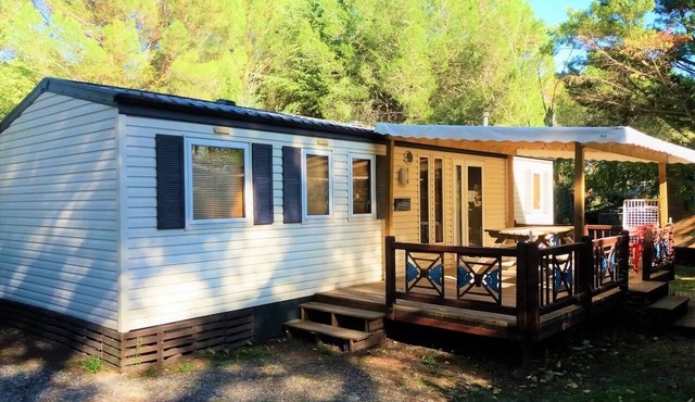 144 Premium Mobile Home, 40 m² - 3 bedrooms - air conditioning - sleeps 8