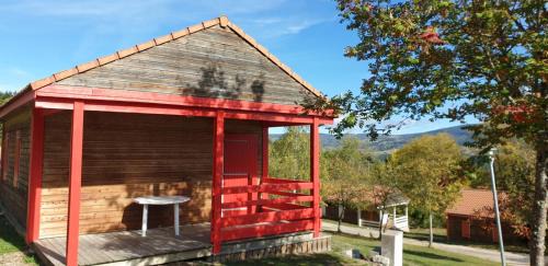 16 Chalet Hibiscus
