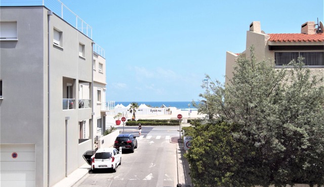 2 bedrooms appartement for 6 per. SEA VIEW