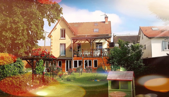20 km from Disney, air-conditioned T4 for 14 people in our lovely house.