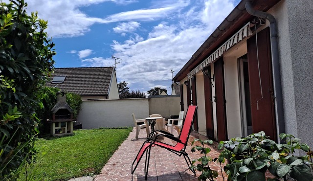 3 Bedroom Bed & breakfast in Souppes-sur-Loing