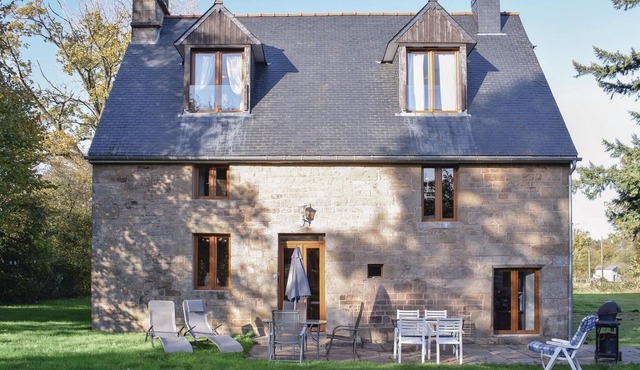 3 bedroom gorgeous home in Saint Manvieu Bocage