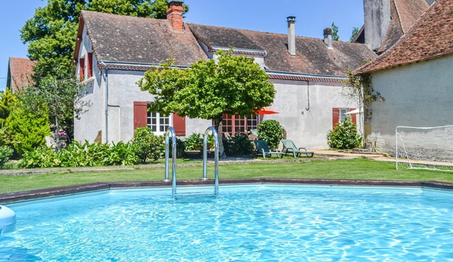 3 bedroom accommodation in St.Sulpice-d'Exideuil