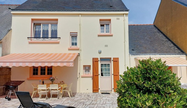 3 bedroom gorgeous home in Riantec