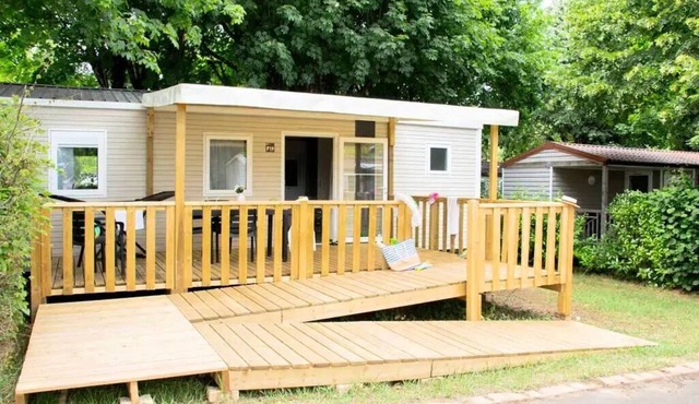 3-room Comfort Mobile Home, sleeps 3–4, air-conditioned, wheelchair accessible