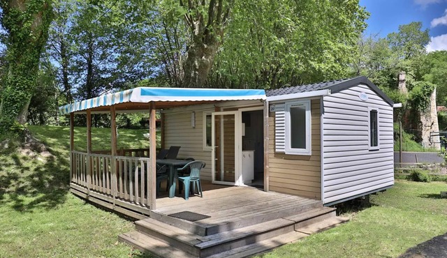 3-Room Mobile Home for 4 People + TV