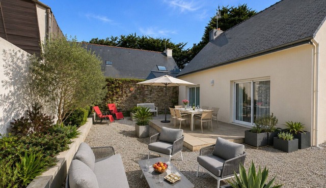 500m from the beach – House for 6 with terrace