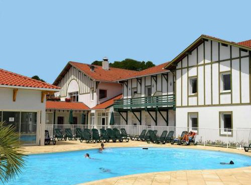 8-Guests Holiday Home in Cassen