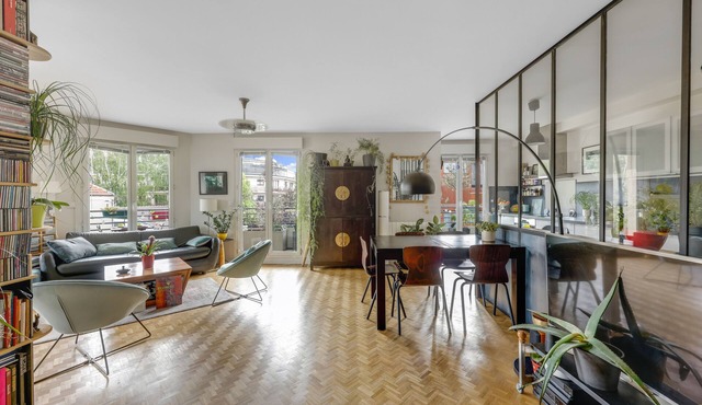 90 m2 chic, cosy, bright, modern, 6 mn from Paris on foot, 3 mn from the metro