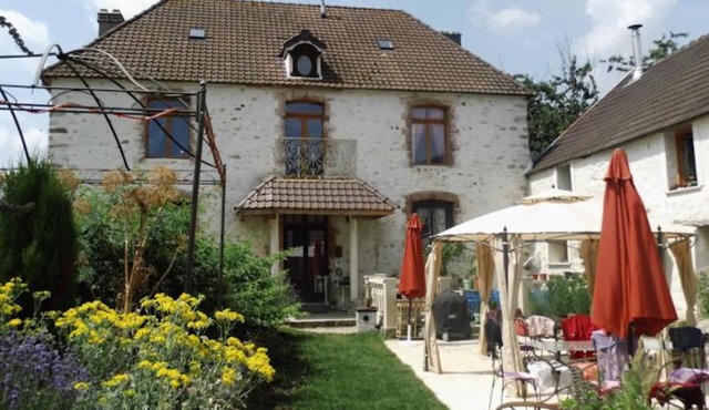 A warm, 100% eco-responsible hotel to recharge your batteries