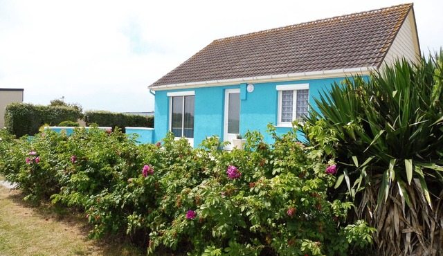 adjacent to the beach, maisonette, east coast of Cotentin,