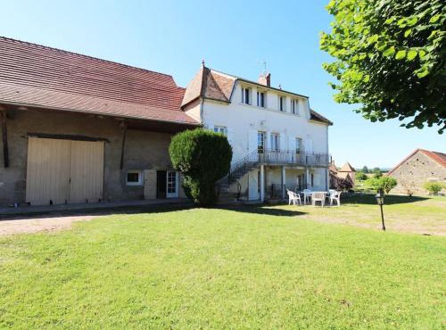 Agréable maison de campagne 12 voyageurs