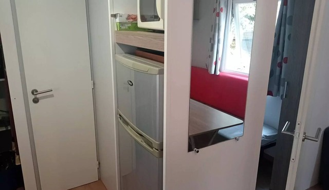 Air-conditioned mobile home for 5 people