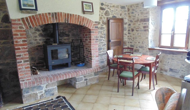 Ancien Logis en Pierres