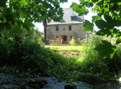 ancien moulin à eau entièrement rénové