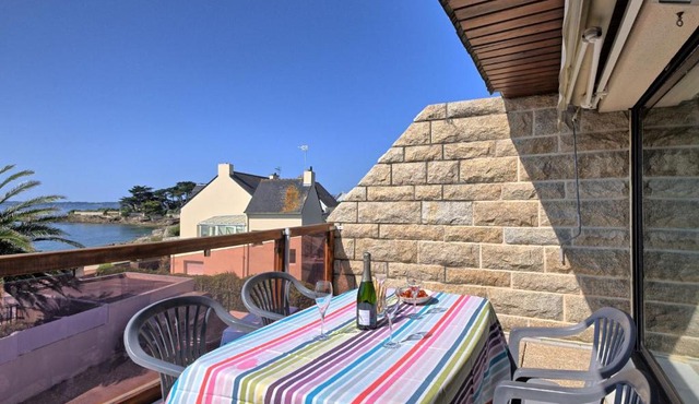 Apartment Belle Vue Mer et Groix by Interhome