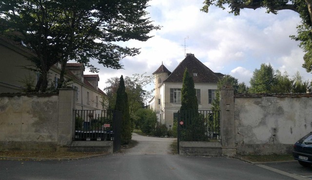 Apartment 'Château - Paris - Disney - Citry' with Wi-Fi