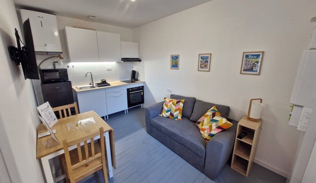 Apartment F2 5A