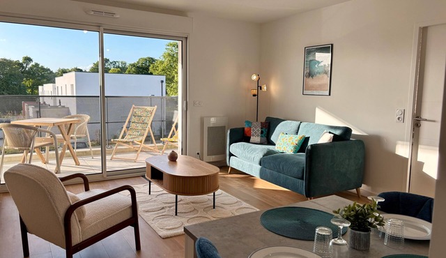 Apartment 'Le Carnoët' with Balcony and Wi-Fi