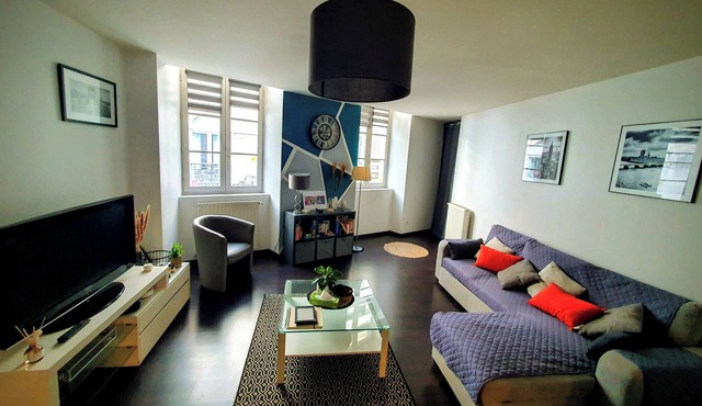 Apartment near the Gave d'Oloron—Welcome to Priscillia's Place