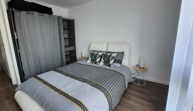 Apartment with a garden for 4–6 people
