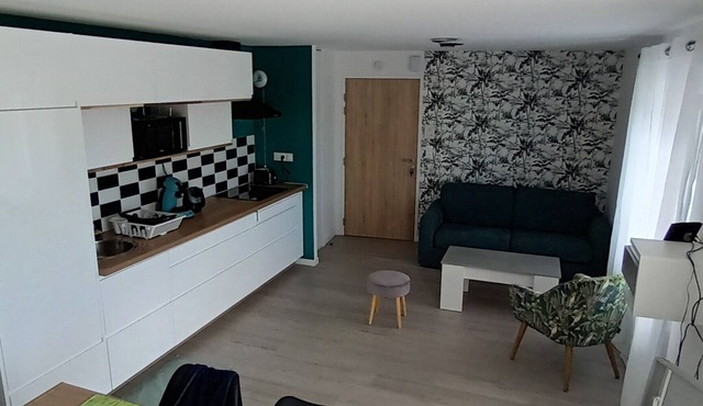 Appartement Neuf, à 5minutes de la Plage, Commerce au Rdc, Pour 4 Personnes