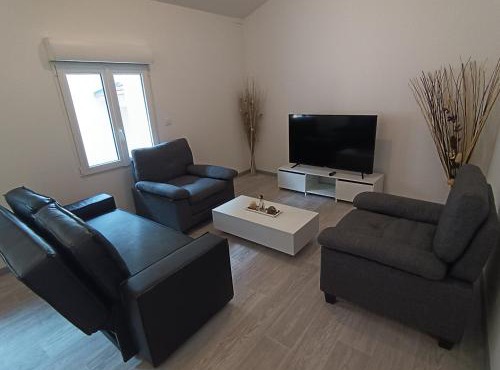 Appart complet 3 chambres calme facture et repas possibles