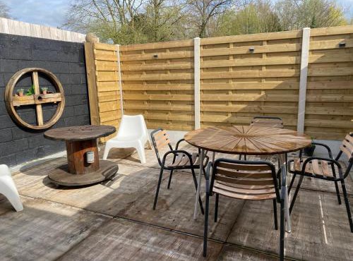 Appart terrasse parking 20 min Lille Douai Valenciennes et à 3 mn orchies gare Lille Orchies - saint-Amand-les-eaux cure chaîne thermale