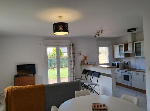 Appartement au RDC avec jardin clos, au calme.