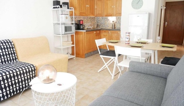 Appartement 2P à Carnac, à 50m de la Plage, Terrasse S/O, 4 Pers., Parking, Confort Moderne - FR-1-477-152