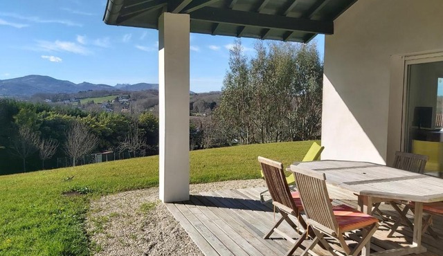 Appartement 3* paisible à Ascain avec jardin et WIFI - FR-1-239-504