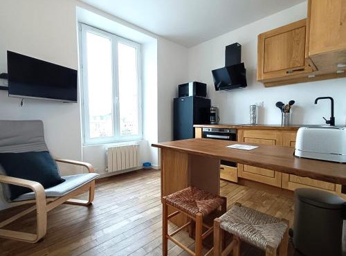 Appartement au centre de TREBEURDEN et à 400m de la plage - Réf 662