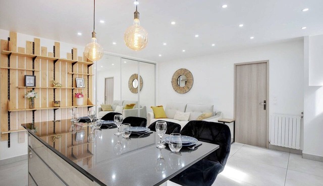 Appartement in the heart of Paris ☆ Canal de L'ourq/Crimée ☆