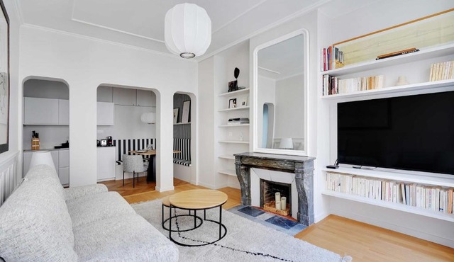 Appartement Moderne Champs-Elysées - Saint Honoré