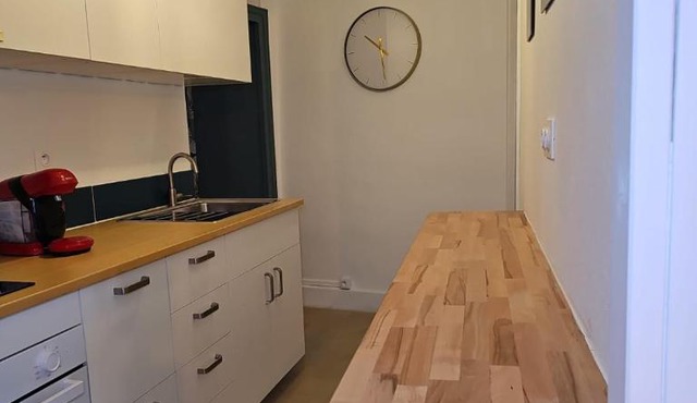Appartement Refait a neuf avec accès au jardin , local vélo et Wifi
