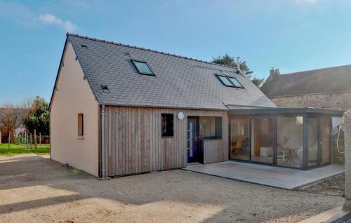 Awesome Home In Flottemanville-Hague With Wifi